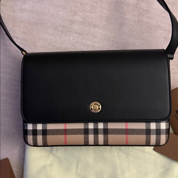 Burberry Crossbody Bag - Picture 2 of 8